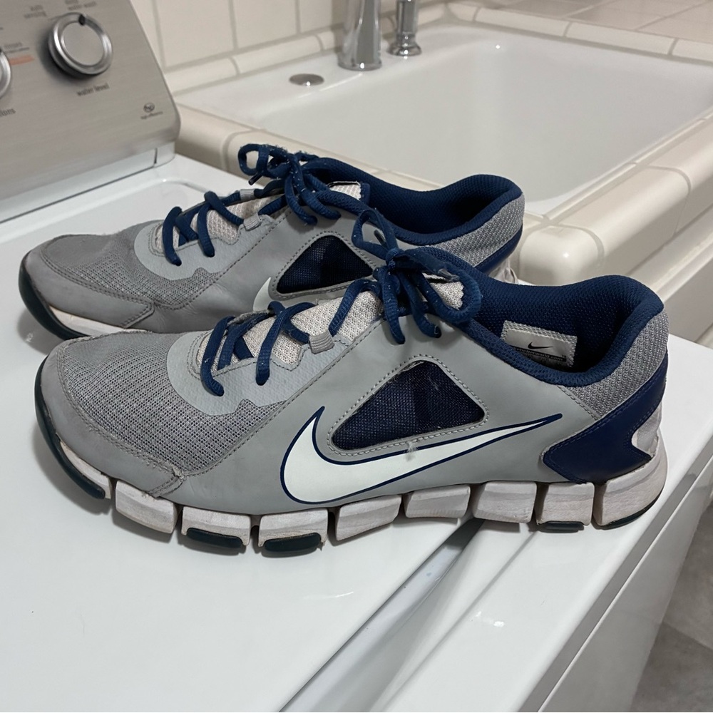 Nike Gray and Navy Running Shoes
